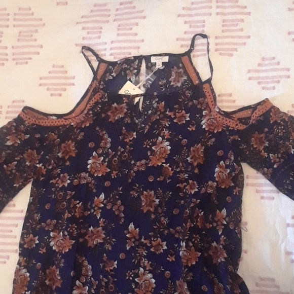 Boho Cold Shoulder Dress - Picture 3 of 5